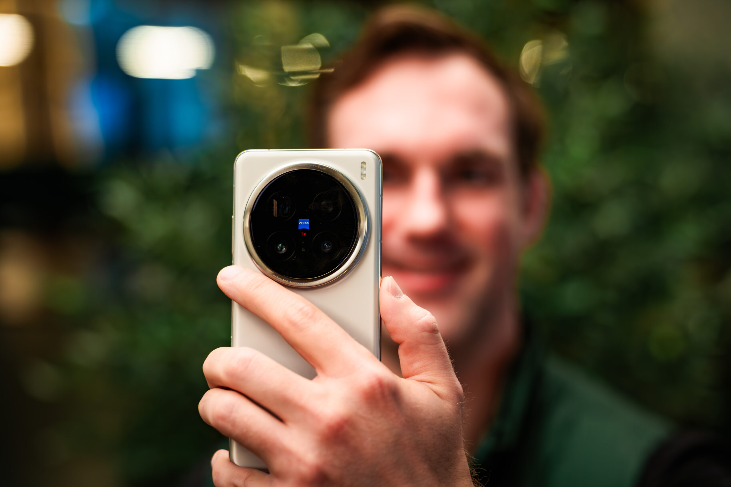 Új szivárgás erősíti meg a vivo X200 Ultra fotós képességeit