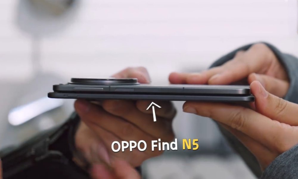 Új fotó leplezi le az Oppo Find N5 karcsúságát