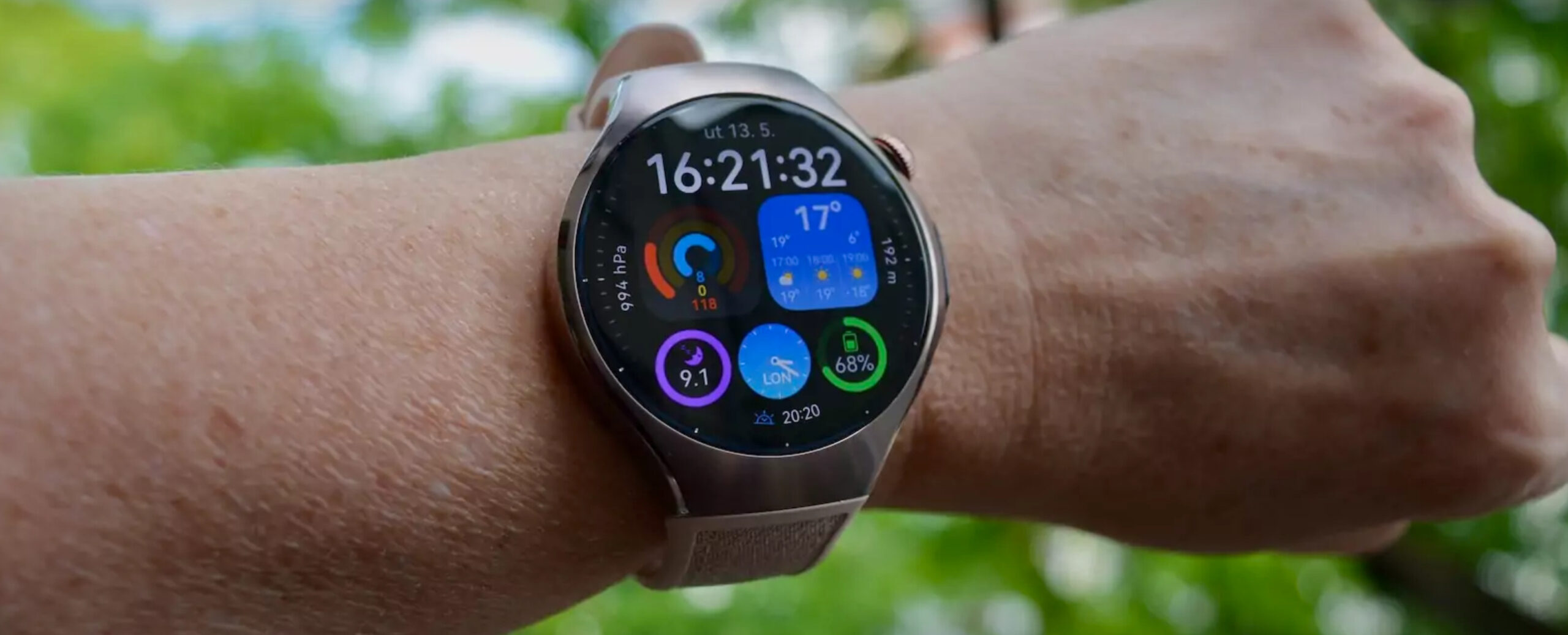 X-Tap, titán, eSIM – a Huawei Watch 5 úgy vigyáz rád, mint még semmi más