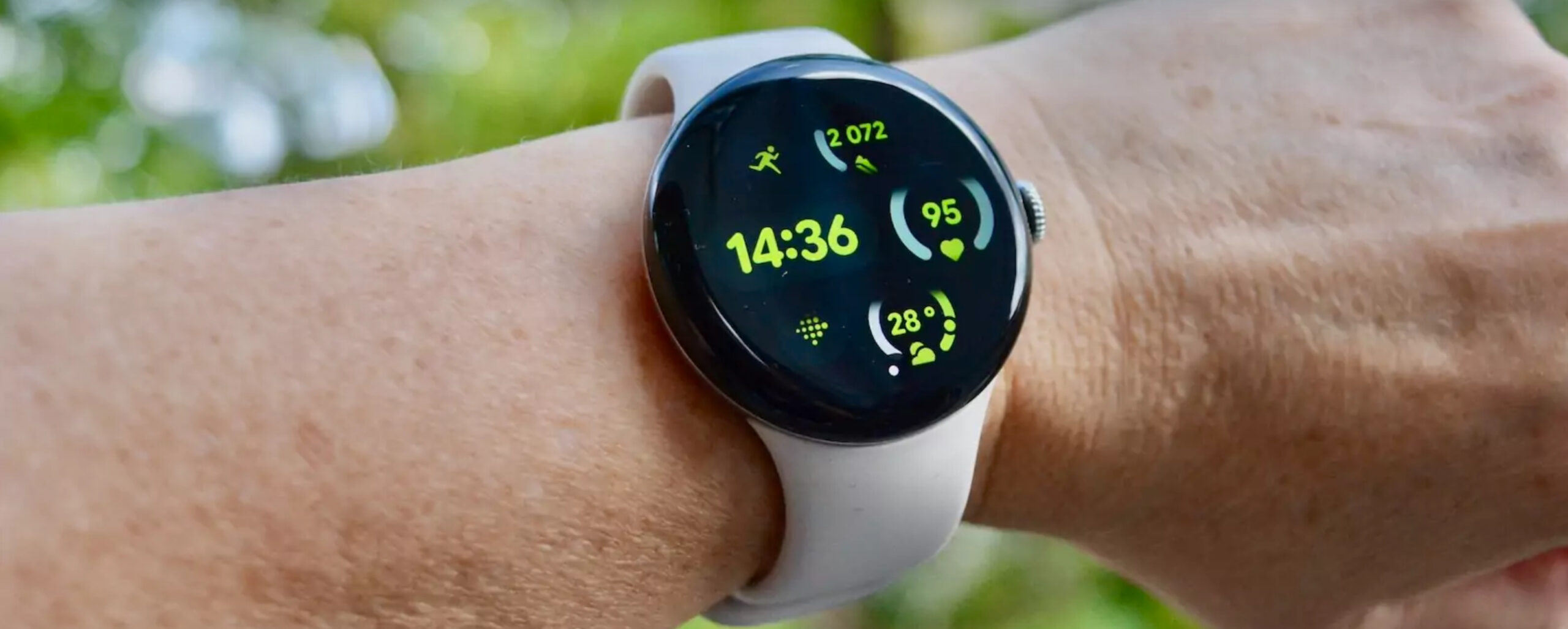 Vészhelyzetre hangolva: földrengésriasztás érkezik a Wear OS okosórákra